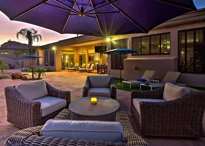 Patio, Playground! Glendale Family Gem Near Golf * Phoenix