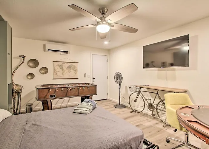 Patio, Playground! Glendale Family Gem Near Golf